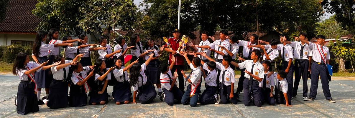 Penyerahan Piala Juara Jamran Sukorejo